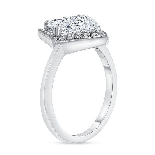 Silver 925 Rhodium Plated Cubic Zirconia Ring. GR10077